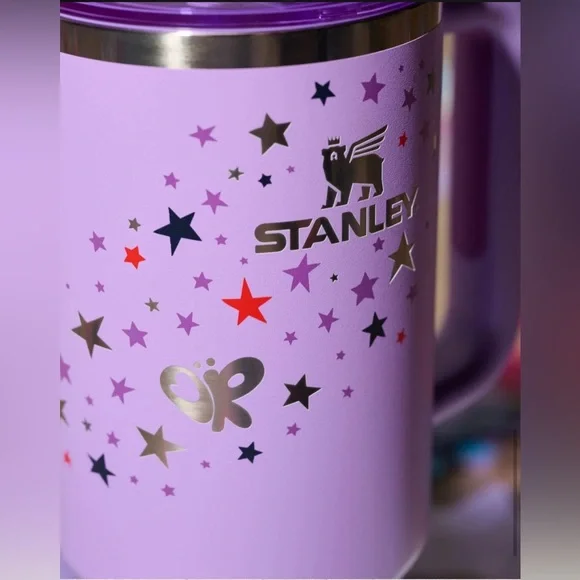 STANLEY x OLIVIA - Picture 2 of 3